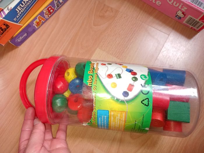 50 perles géantes avec collier et sa boîte de rangement Complet - photo numéro 10