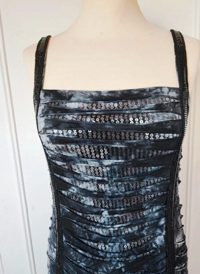 Dernier prix 💎 Robe femme rockabilly t s 36 noir argenté - photo numéro 2