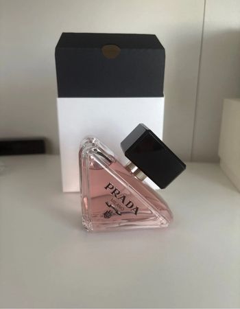 Prada Paradoxe