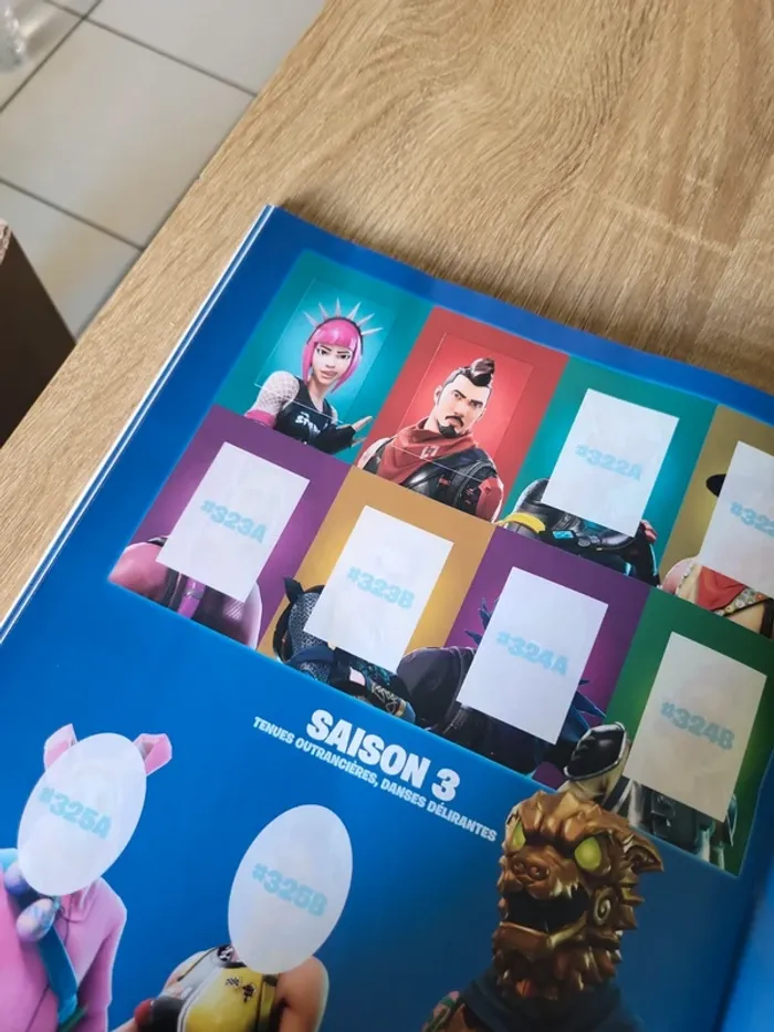 Album Panini Fortnite - photo numéro 18