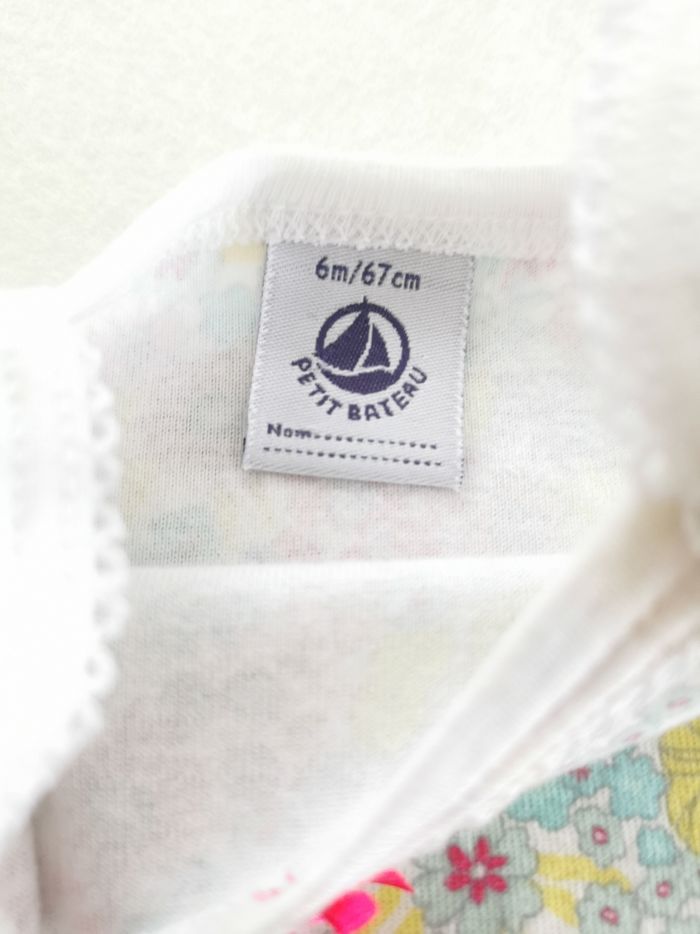 Body fleuri sans manches Petit Bateau 6 Mois - photo numéro 3