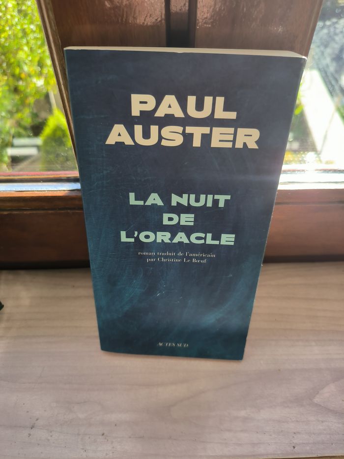 livre La Nuit De L'oracle - Auster Paul en tres bon etat ref EC