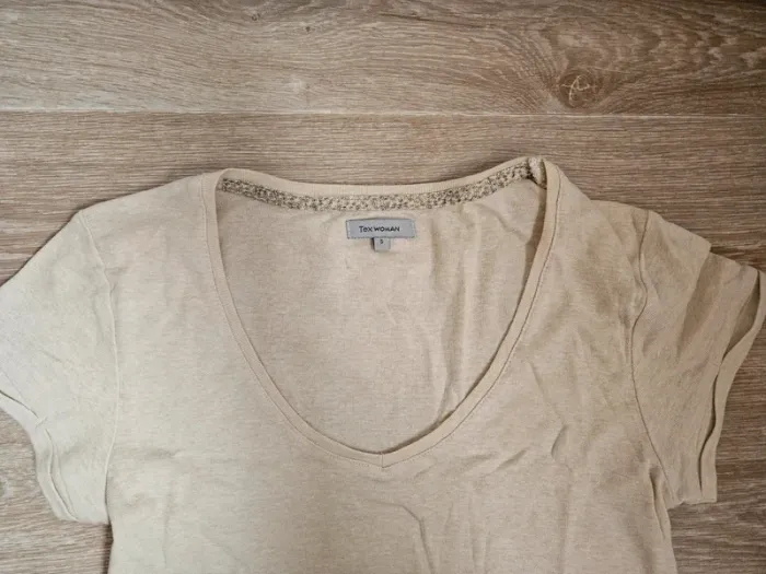Tee-shirt beige - photo numéro 2
