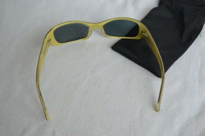 lunette de soleil - photo numéro 3