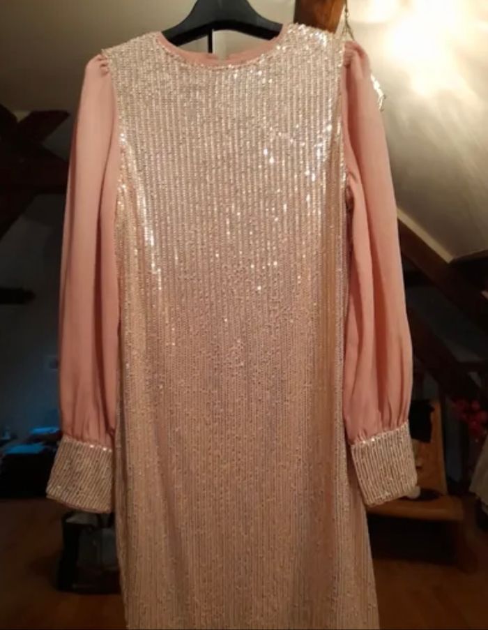 Robe soirée jamais porté