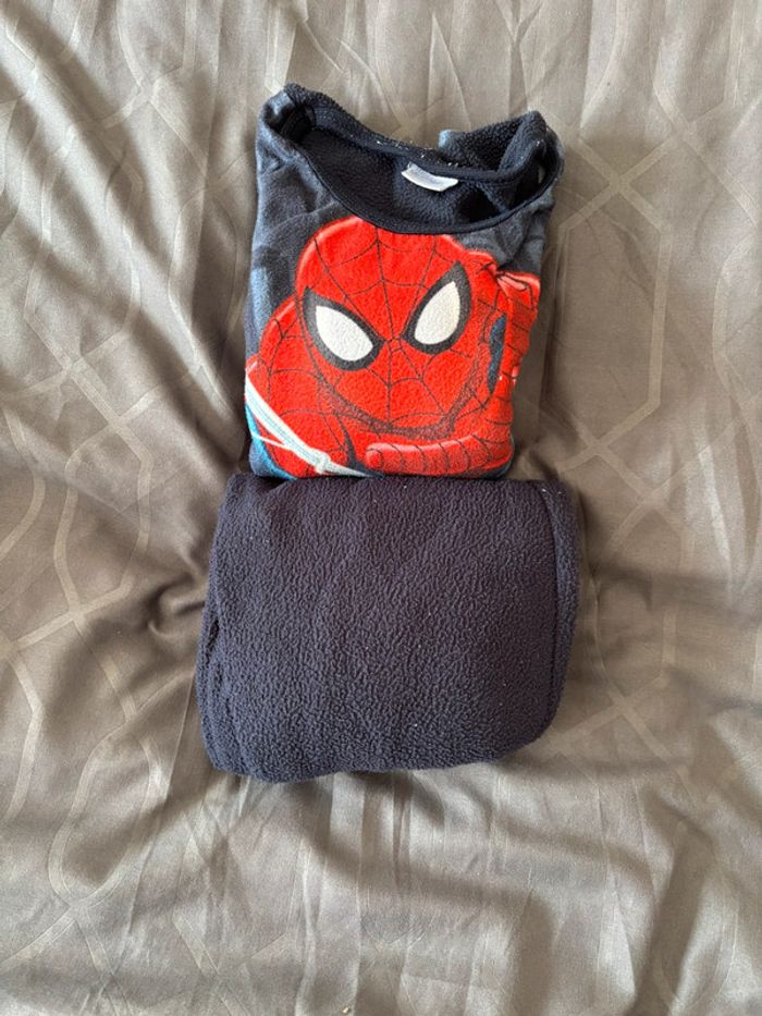 pyjamas spiderman 6 ans