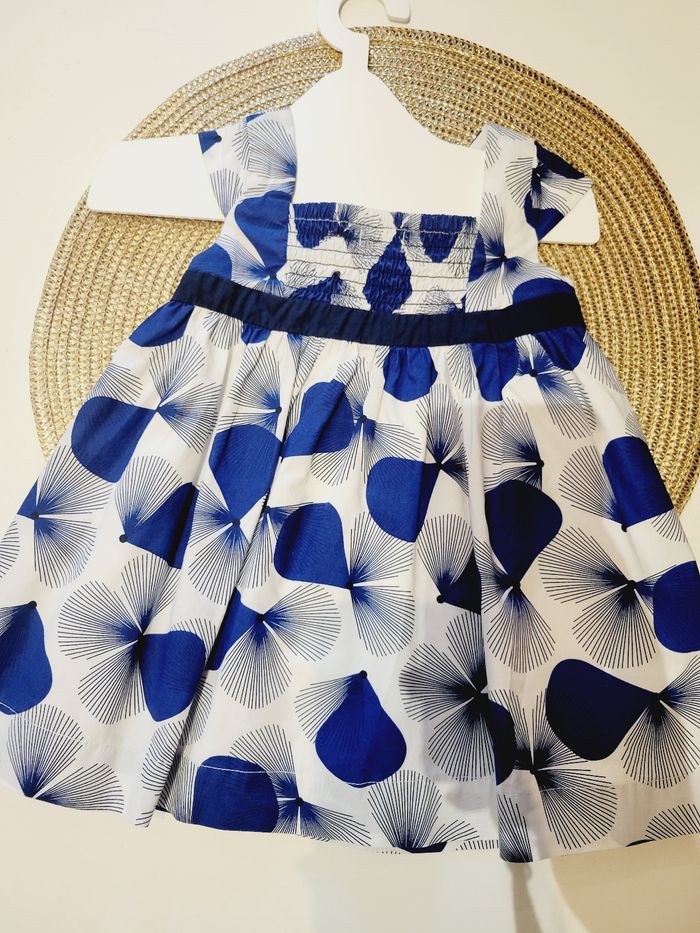 Robe okaidi 6 mois - photo numéro 2