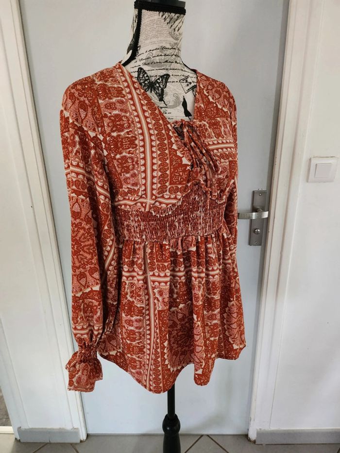 Magnifique Blouse de chez Shein et de taille 36
