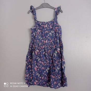 Robe bleue papillons 6ans