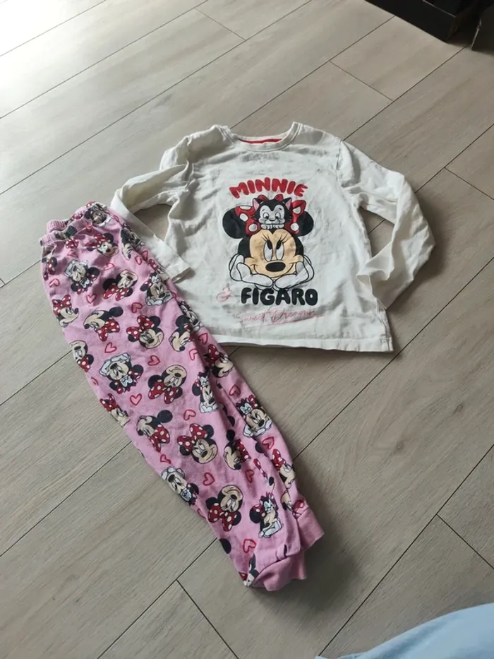 Pyjama Minnie