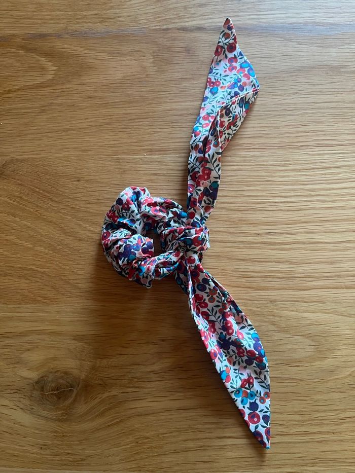 Chouchou pour cheveux en liberty - photo numéro 2