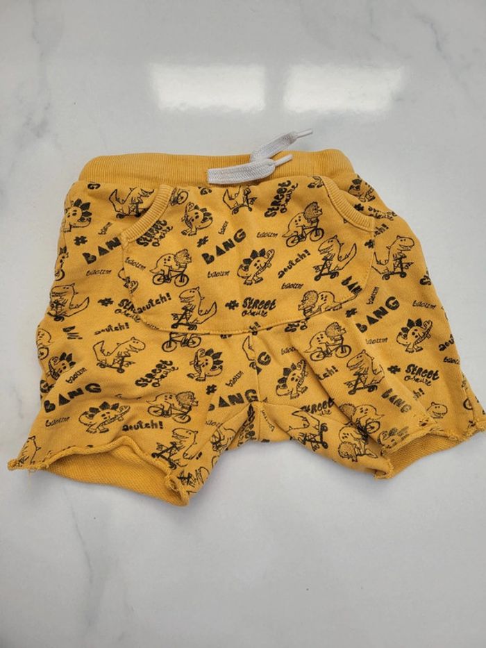 Short dinosaures 24mois