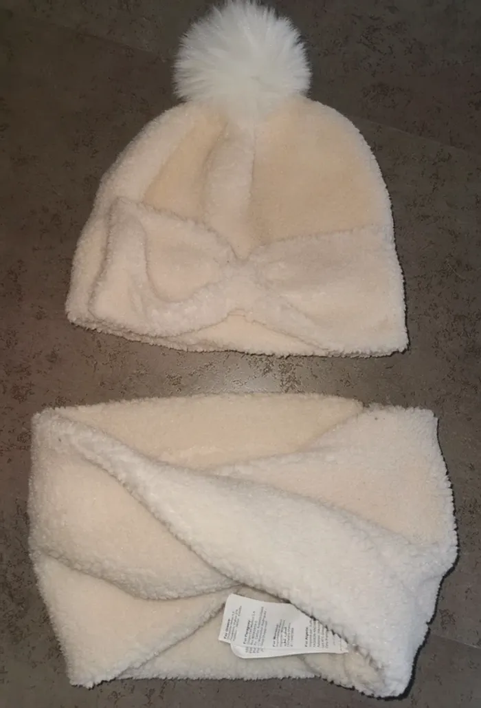 Bonnet+snood fille orchestra 3/4 ans