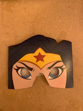 Jouet masque Wonder Woman Collection KFC Jouet à collectionner