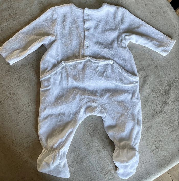 Pyjama bébé blanc avec lapin - photo numéro 2