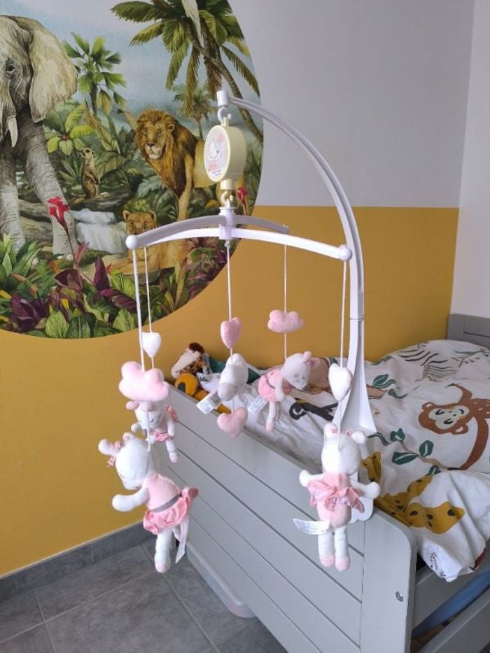 Mobile souris danceuse