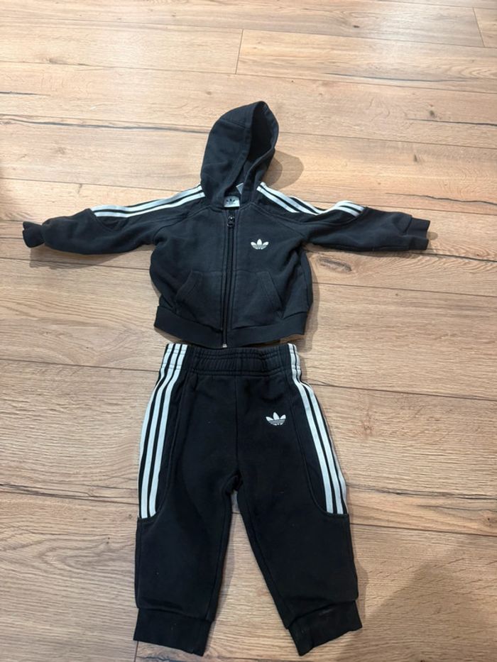 ensemble adidas