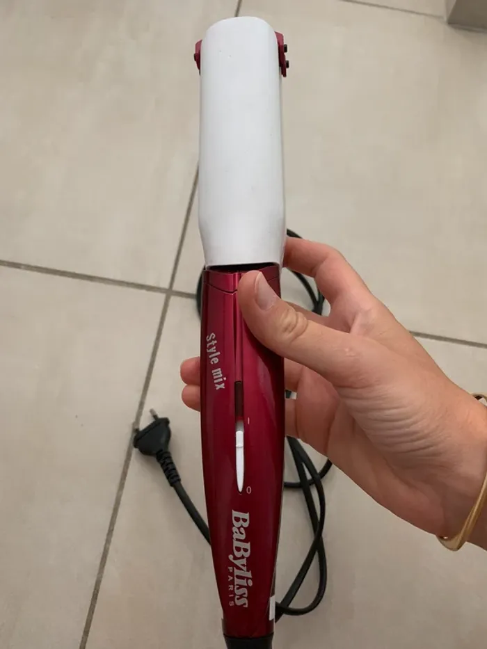 Lisseur à cheveux babyliss rose violine et blanc plaques céramique - photo numéro 3