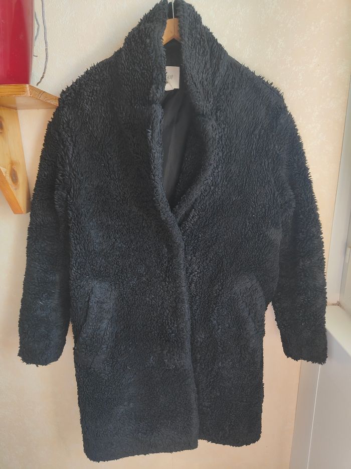 Manteau fausse fourrure