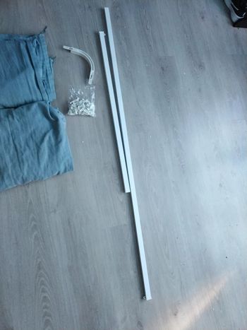 Lot deux Rideaux ocultants et rails rideaux vidga ikea