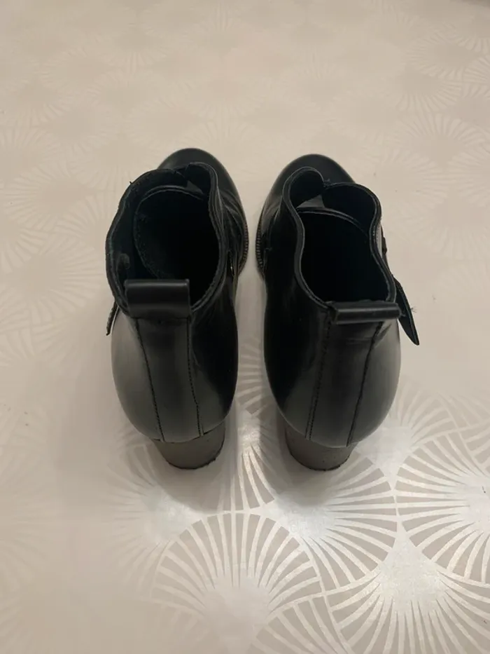 Bottines/bottes/bottillons 37 - photo numéro 2
