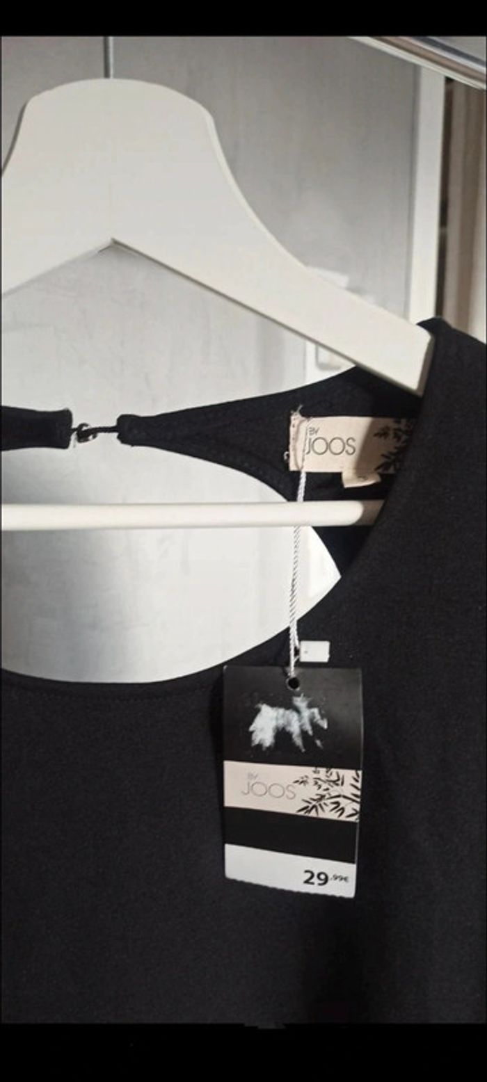 Robe courte noire matière épaisse Joos - photo numéro 3