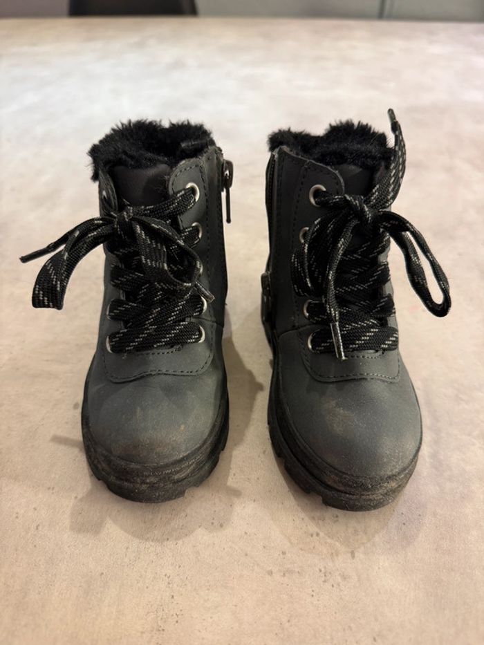 Bottines fourrées enfant H&M pointure 22