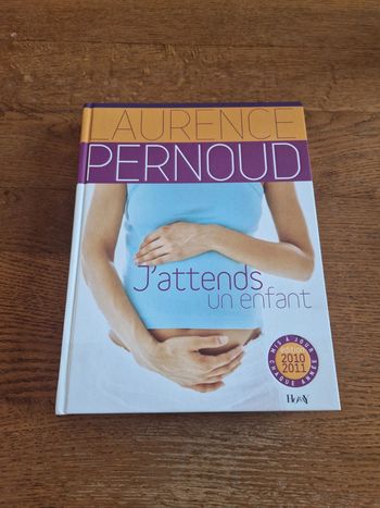 Livre "J'attend un enfant"