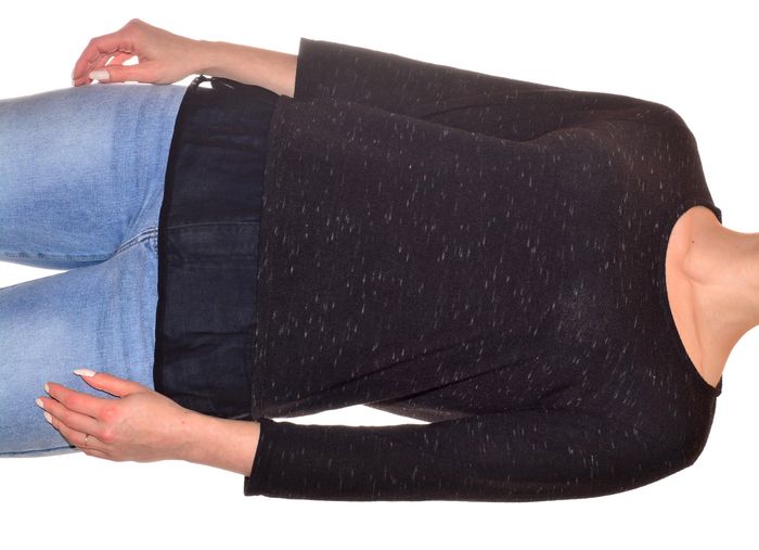 pull fin noir uni semi-transparent sur le bas taille M manches 3/4 col rond fluide - photo numéro 2