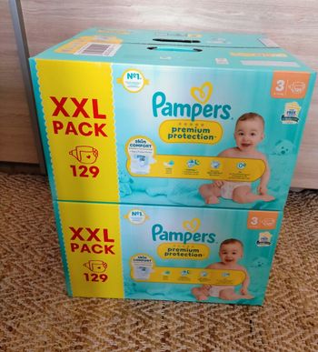 Lot couches Pampers premium taille 3