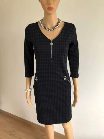 Robe bleue marine et noire neuve LolaLiza taille 34 (valeur 46€)