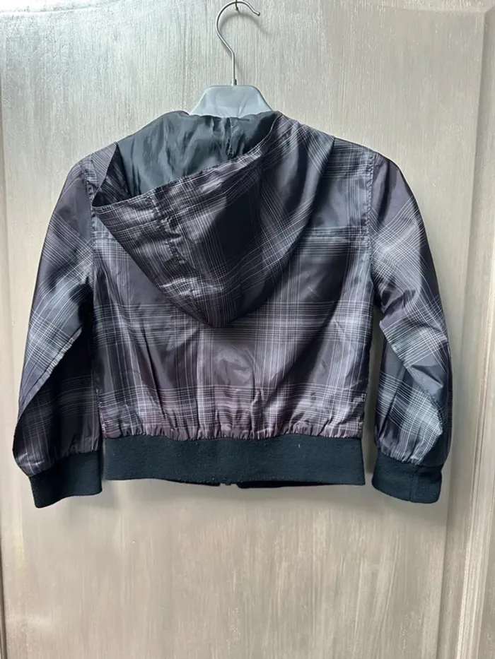 Veste imperméable noir et gris 5 ans - photo numéro 8
