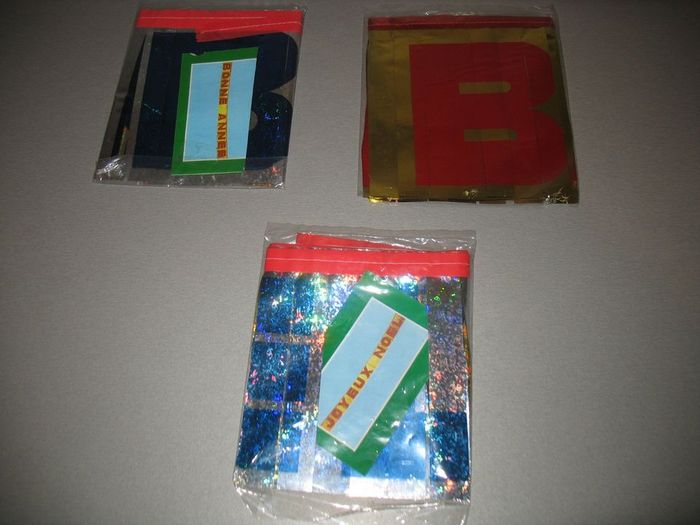 LOT DE 3 BANDEROLES FÊTES DE FIN D’ANNÉE : 1 BANDEROLE NOËL ET 2 BANDEROLES BONNE ANNÉE - n°16