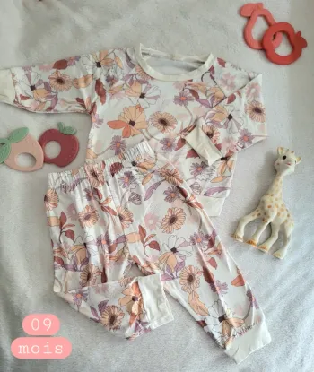Ensemble de jogging fin à fleur 09mois