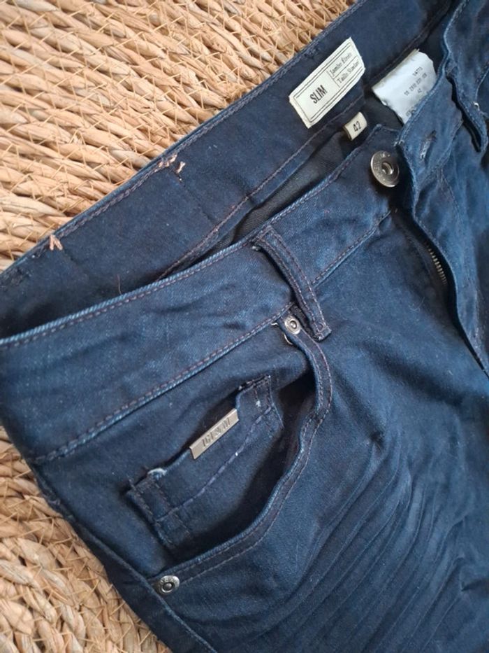 Jean bleu marine taille 42 - photo numéro 3