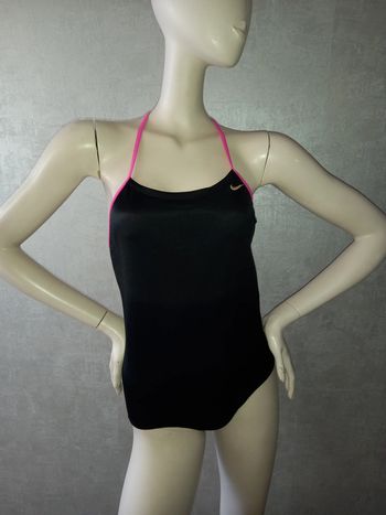 maillot de bain 1 pièce noir et rose nike taille 38/40