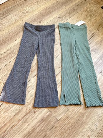 Lot legging évasée gris et vert 3/4 ans h&m