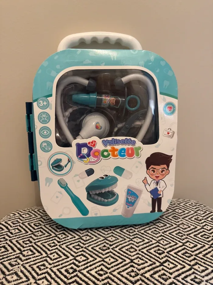 WDK - Mallette Docteur 14 accessoires - 3 ans et +