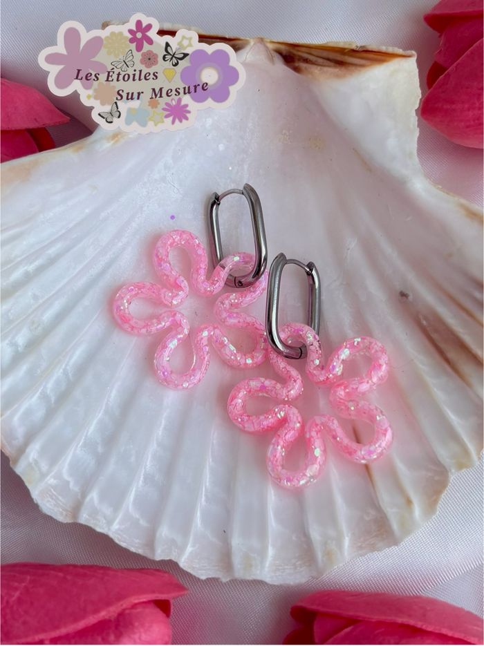 Moyenne fleur interchangeable avec créoles - photo numéro 3