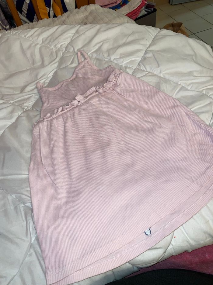 Vêtements - photo numéro 2