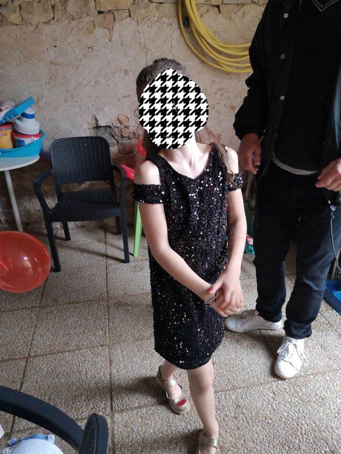 Robe sequins brillant noire 10 ans