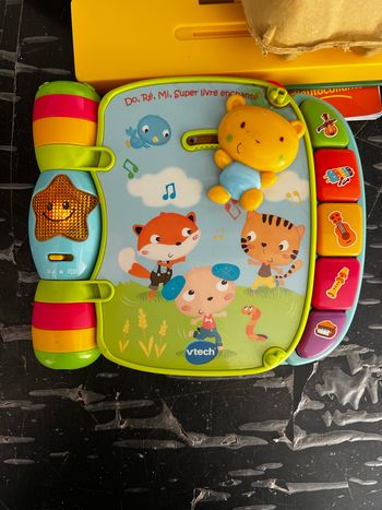 Livre musical bébé