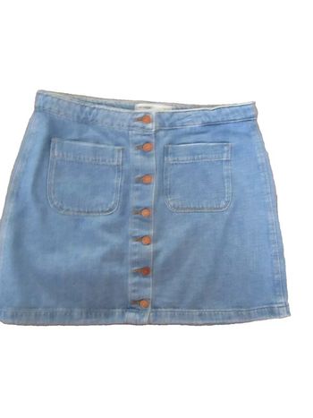 mini jupe en jeans marque zara taille indiquée M = 38/40
