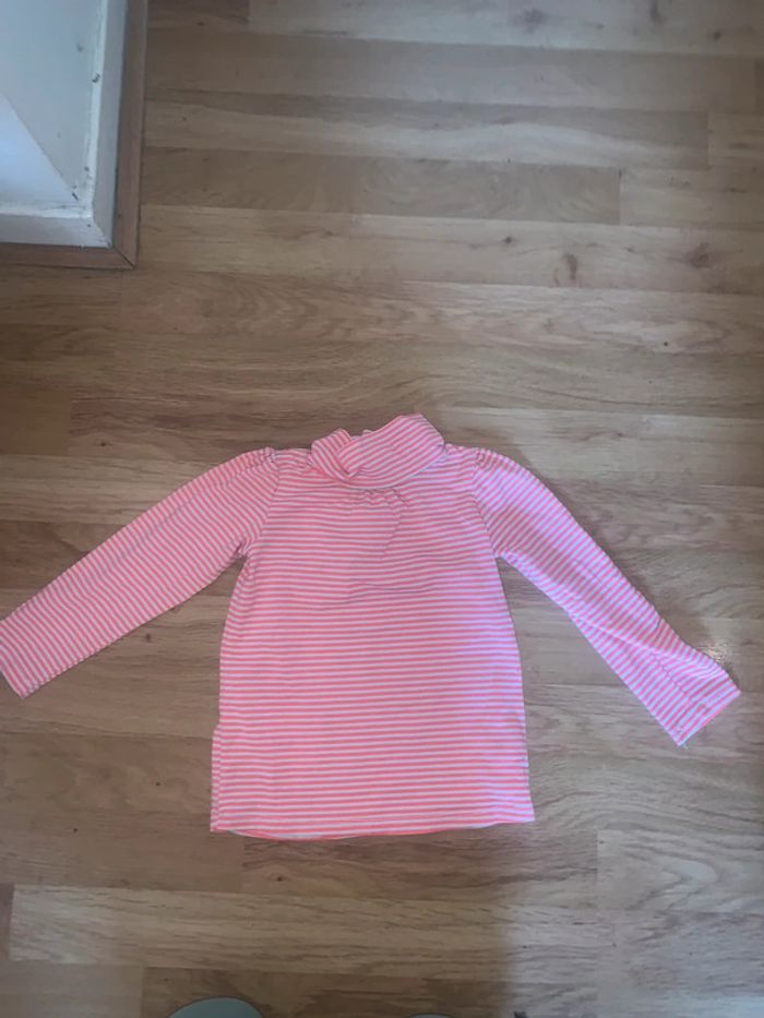 Col roulé taille 3 ans fille
