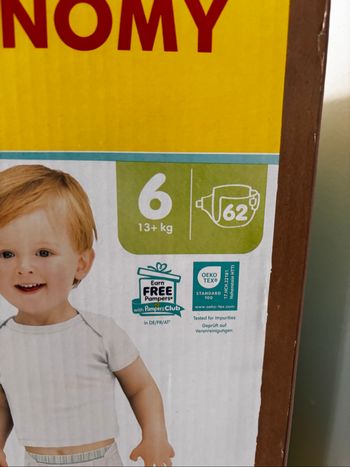 Maxi-Pack De 62 Couches Pampers Harmonie.