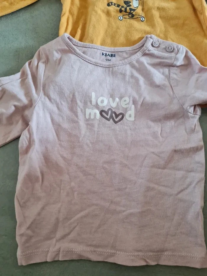 Tee shirt 9mois - photo numéro 2