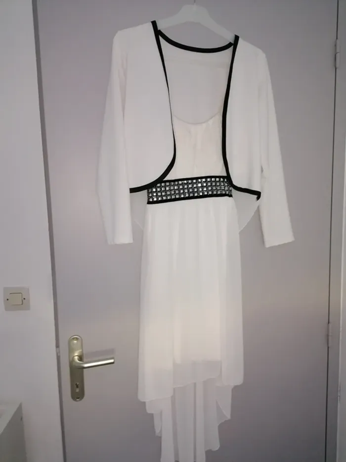 Robe blanche