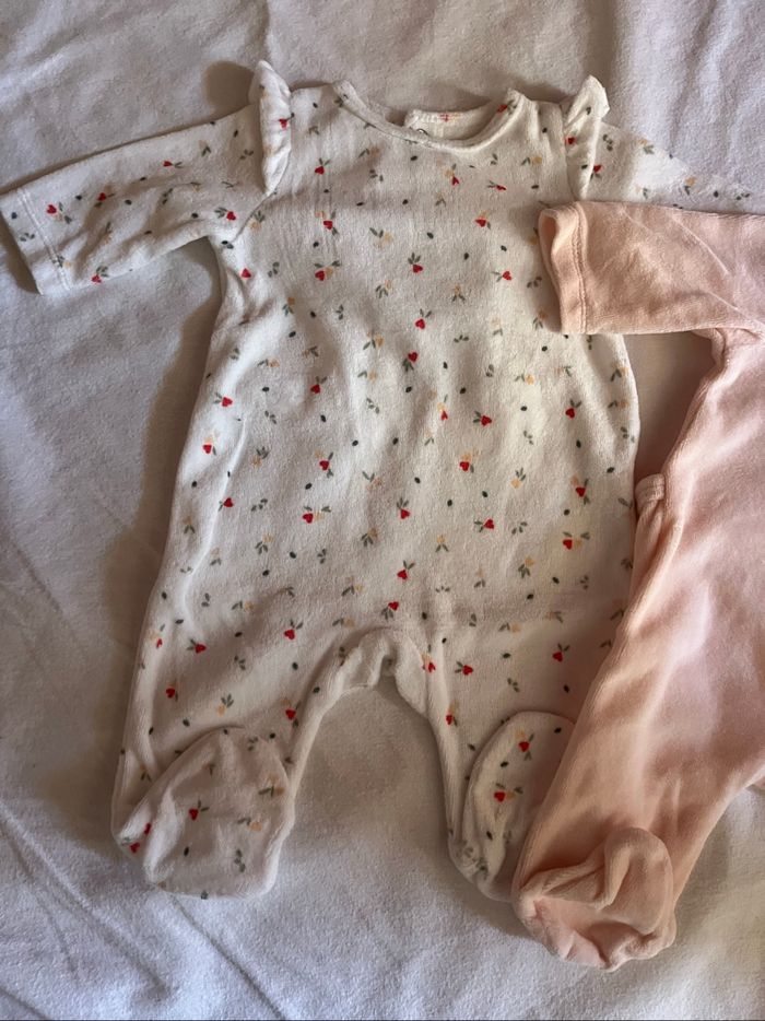 2 pyjama 1 mois gemo - photo numéro 2