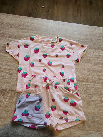 Tee-shirt et short