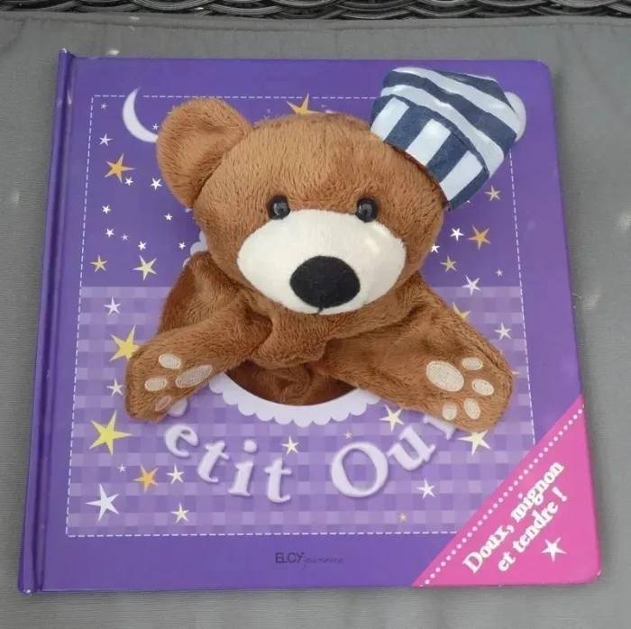 Adorable livre avec sa marionnette nounours